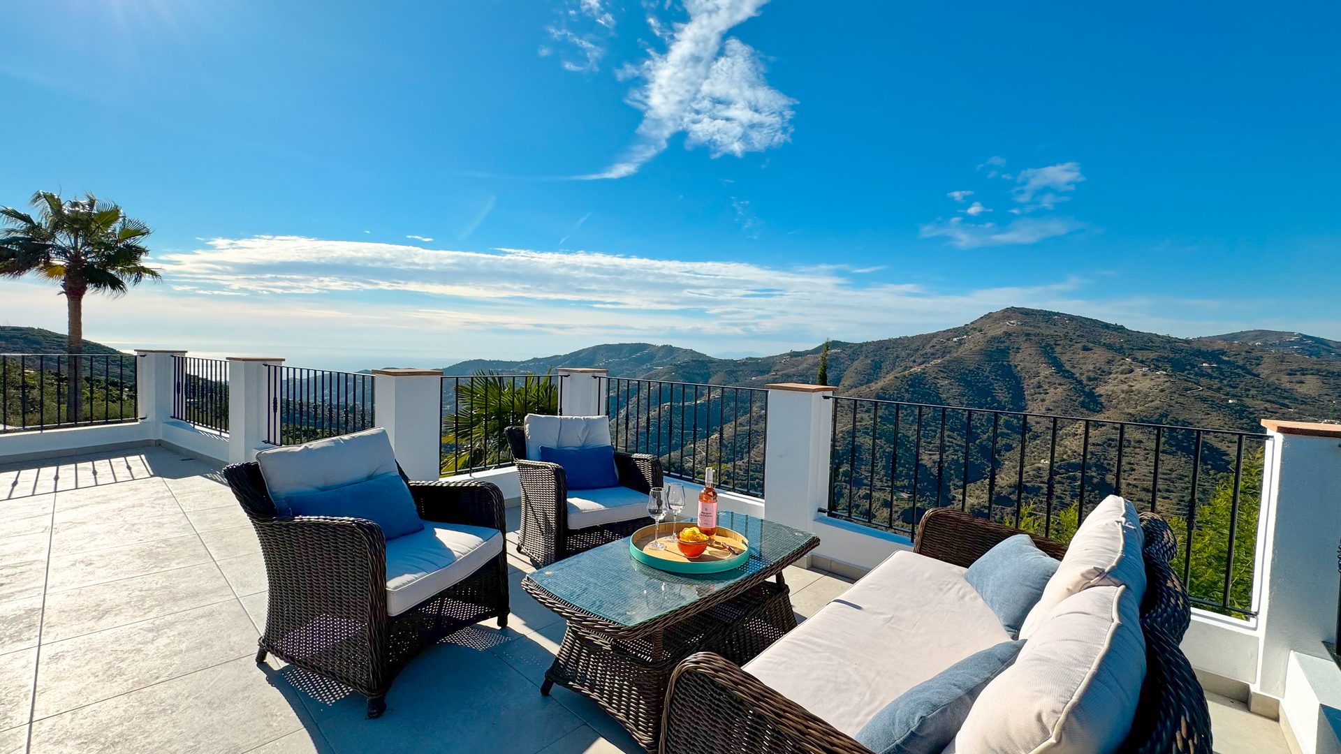 Rooftop terrace with sea views, Casa Mango villa near Nerja